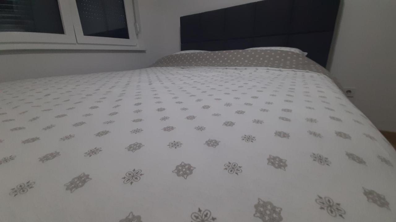 Apartman 222 Брчко Екстер'єр фото